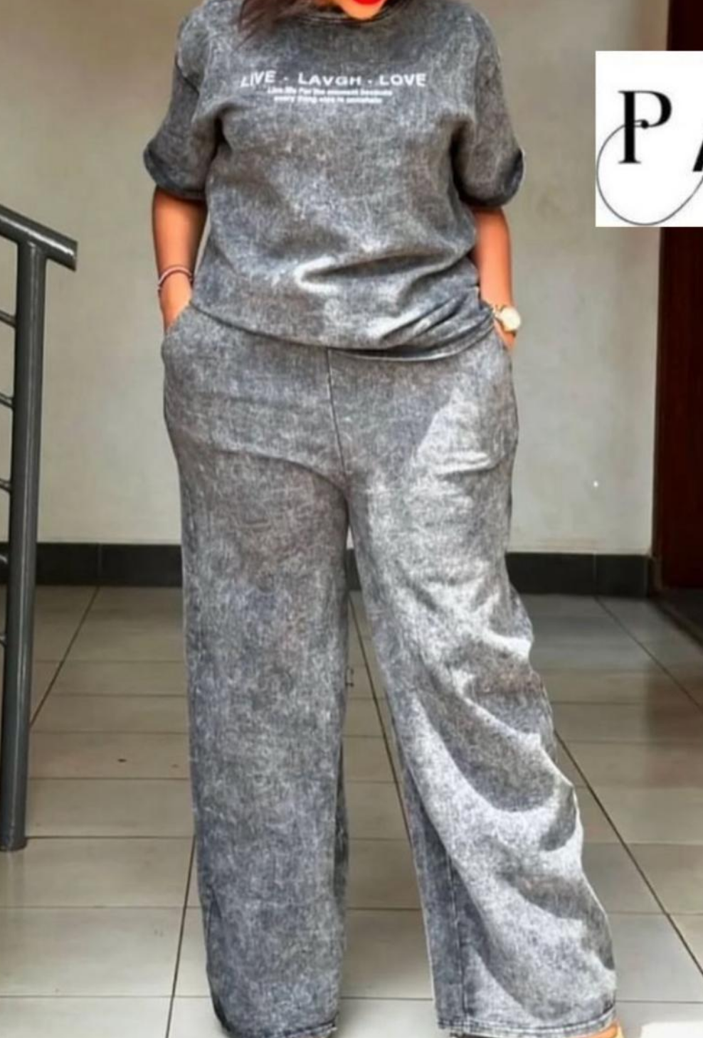 Ladies 2 piece outfit