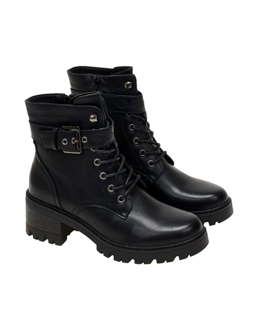 Ladies boots