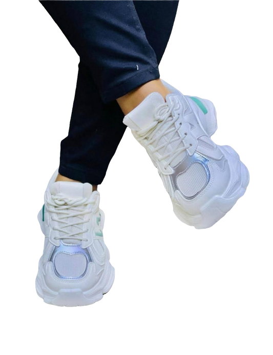 Ladies sneaker .