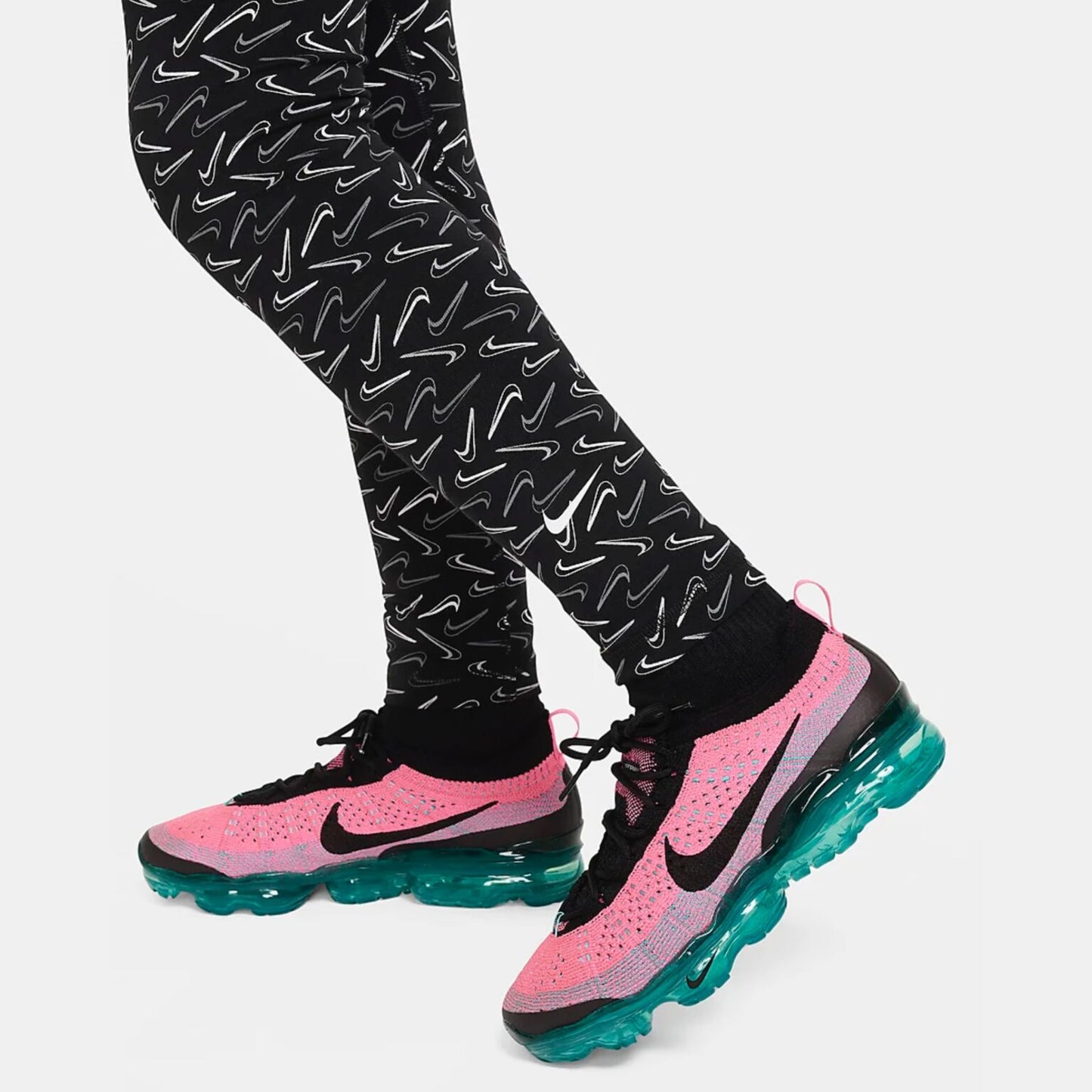 Nike Sportswear Essential Tights – Kids