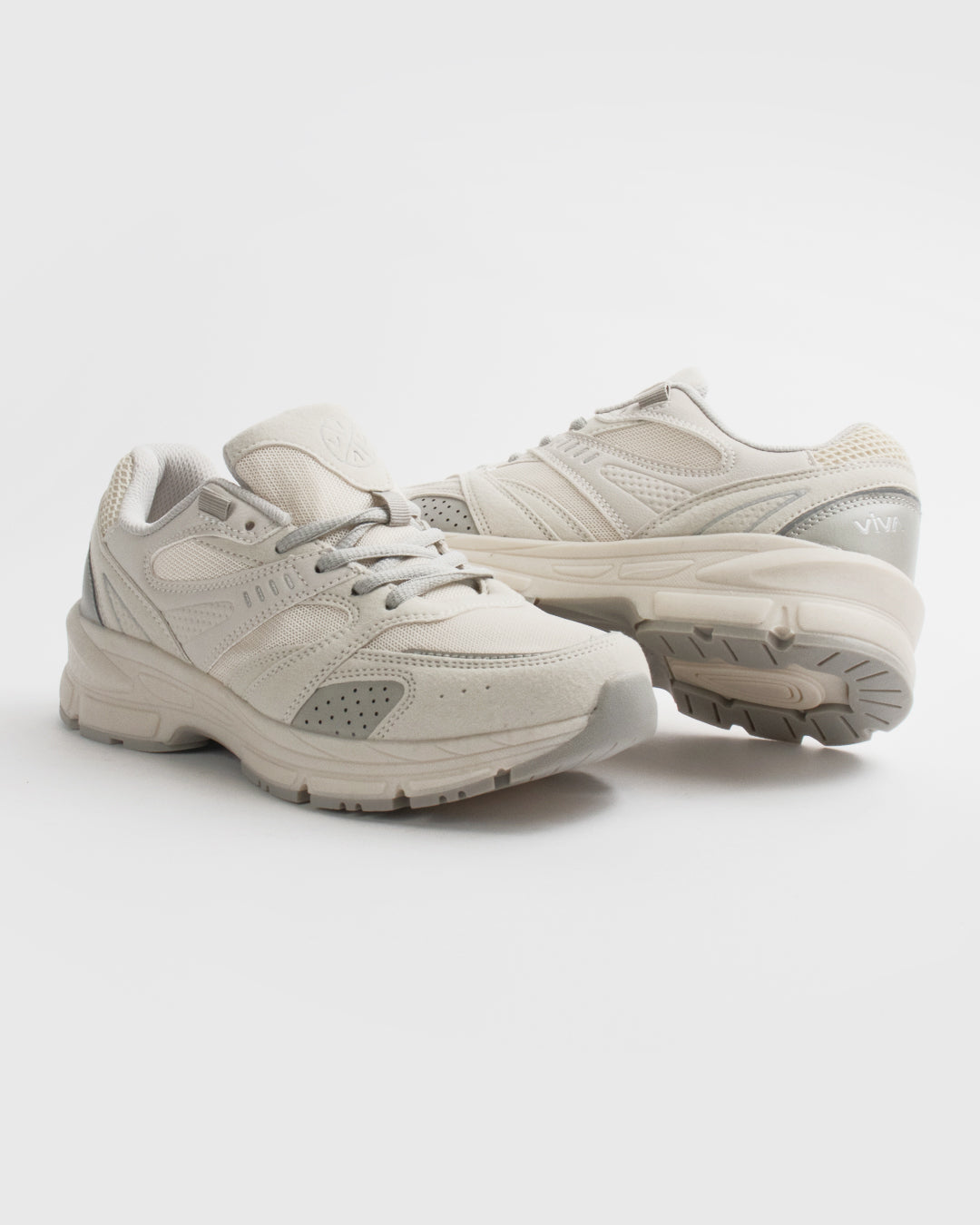 Viva L Reese  Off White/Grey sneakers