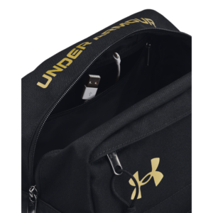 Under Armour Contain Travel Kit Bag