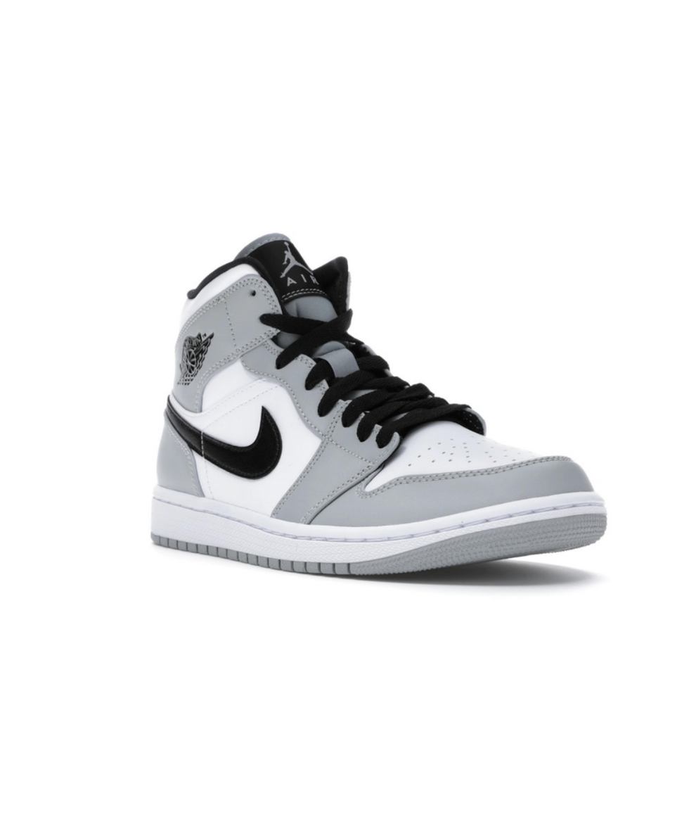Nike Air Jordan 1

Retro - "Light

Smoke Grey" 9