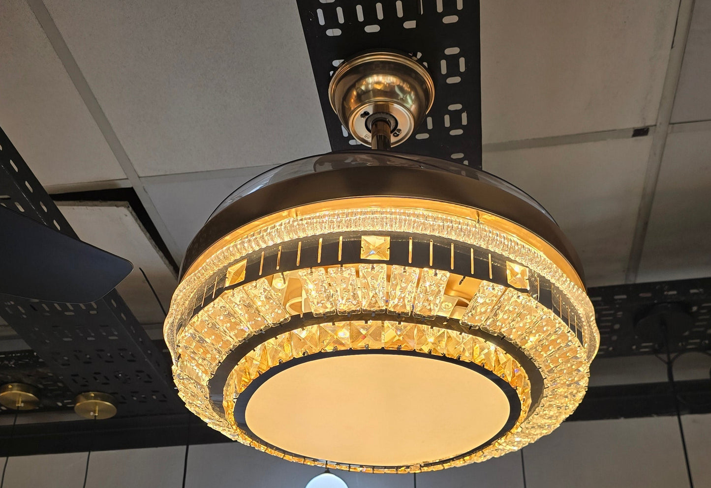 1..Fivestar  Ceiling Decorative Fancy Ceiling Fan Light with Remote